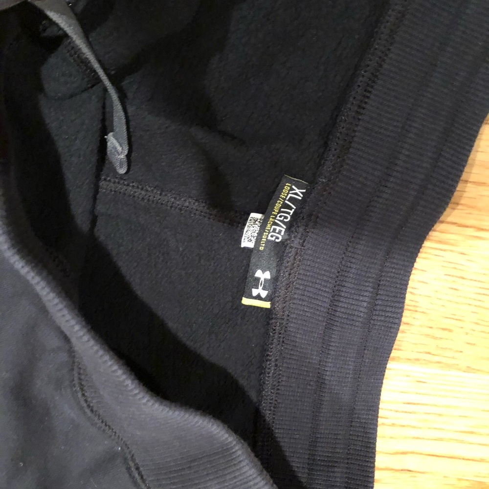 Under Armour fleece athletic pants